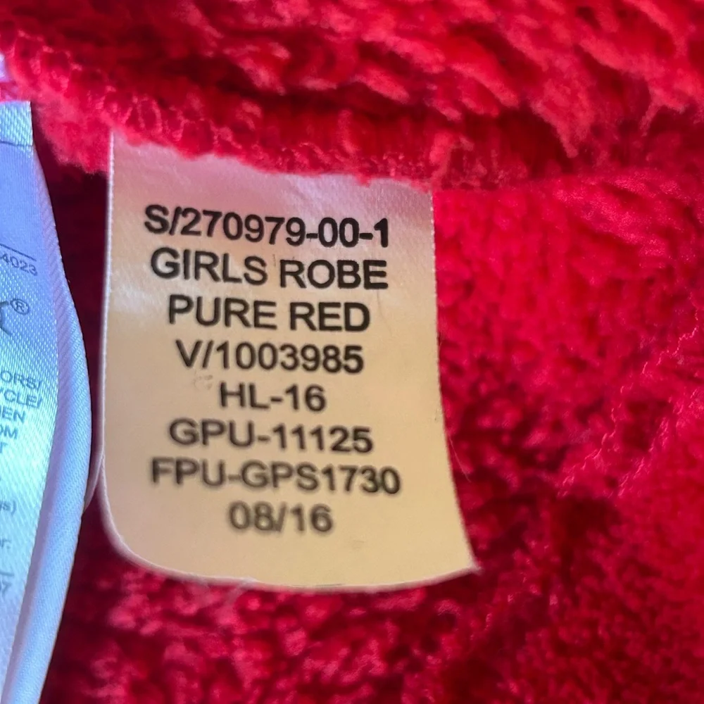 Gap Girls Red Plush Hooded Robe w/Tie. Size 12. So cozy and nice. Clean!